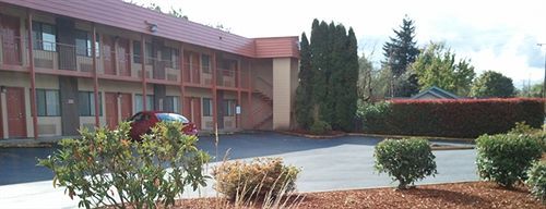 Monmouth College Inn מראה חיצוני תמונה